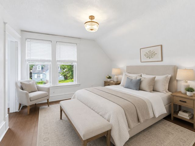 721 Simon Avenue, Saint Paul, MN 55117