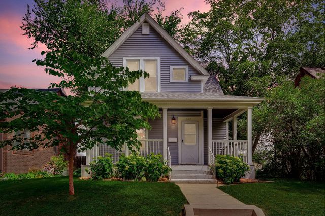 721 Simon Avenue, Saint Paul, MN 55117