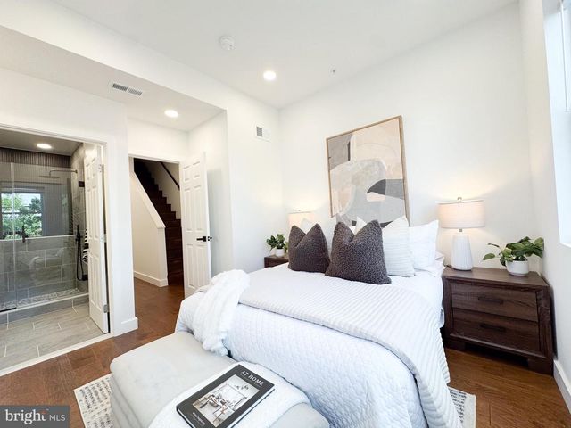 1711 N 4TH ST, Philadelphia, PA 19122