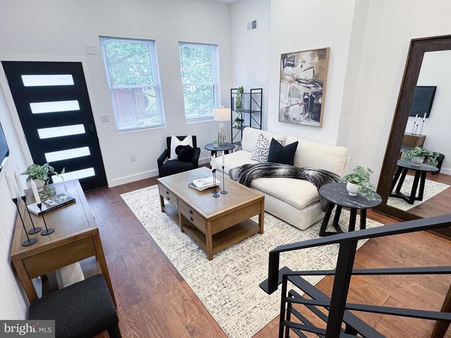 1711 N 4TH ST, Philadelphia, PA 19122
