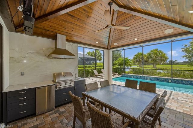2764 Amaranda CT, Naples, FL 34114