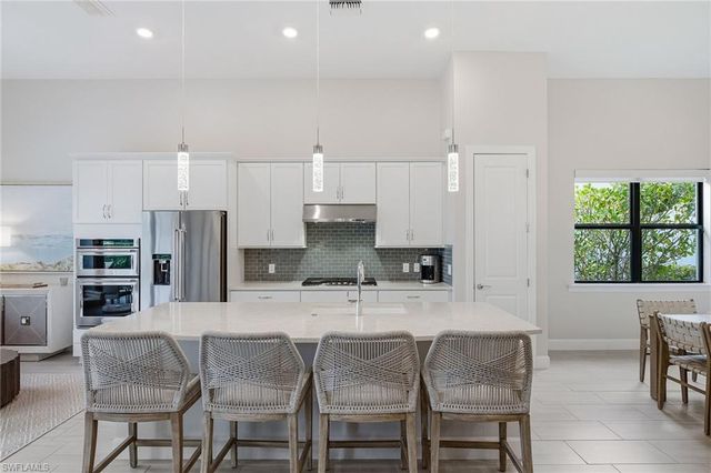 2764 Amaranda CT, Naples, FL 34114