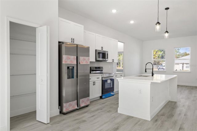 12879 SW 58 CIRCLE, Ocala, FL 34473