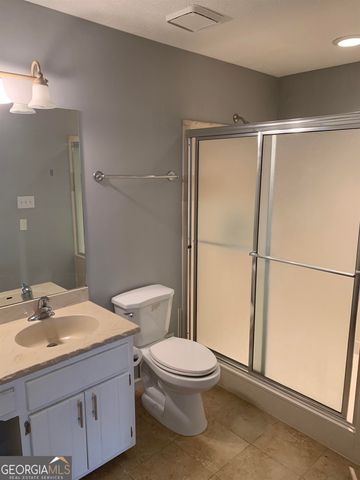 140 Arbor Way, Fayetteville, GA 30215