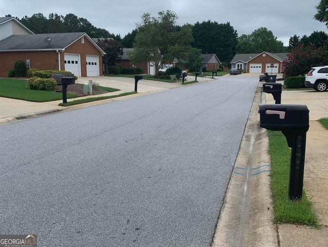 140 Arbor Way, Fayetteville, GA 30215