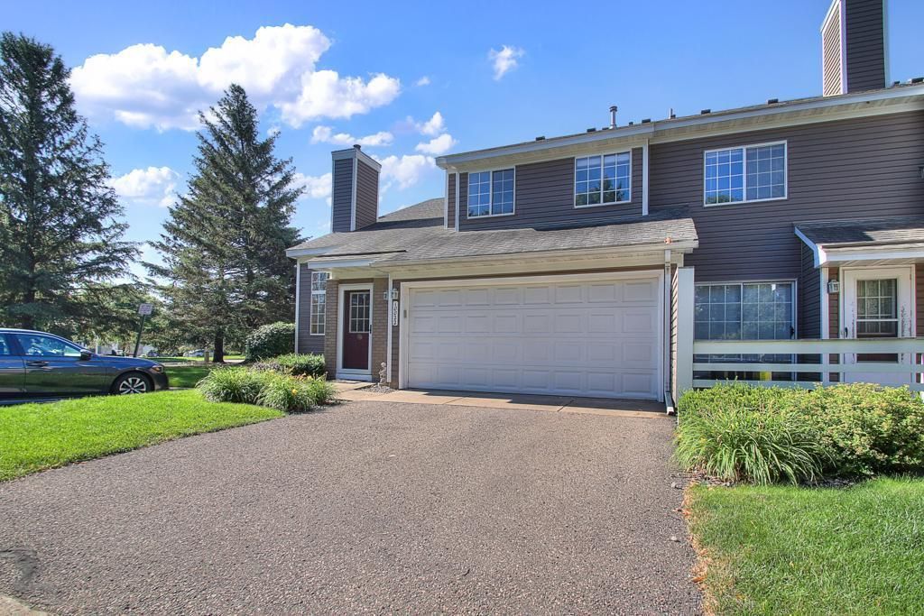 10022 Fillmore Street NE, Blaine, MN 55434