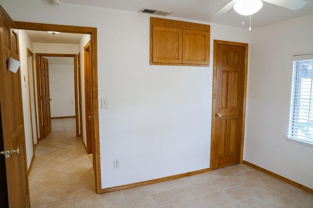 2104 W Magnolia Avenue, Caruthers, CA 93609