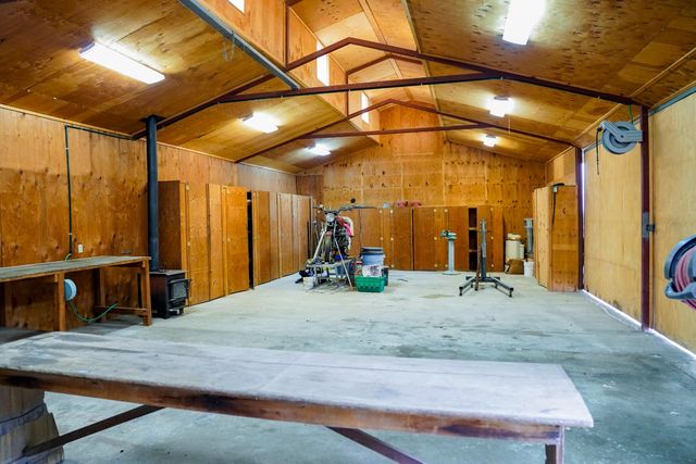 2104 W Magnolia Avenue, Caruthers, CA 93609