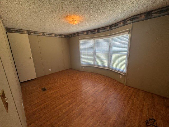 479 Horseshoe Bend Rd, Linden, TN 37096