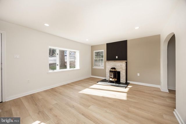 648 SHOEMAKER LN, King Of Prussia, PA 19406