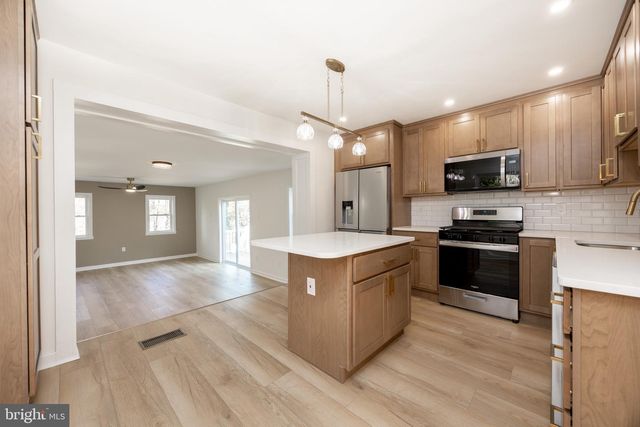 648 SHOEMAKER LN, King Of Prussia, PA 19406