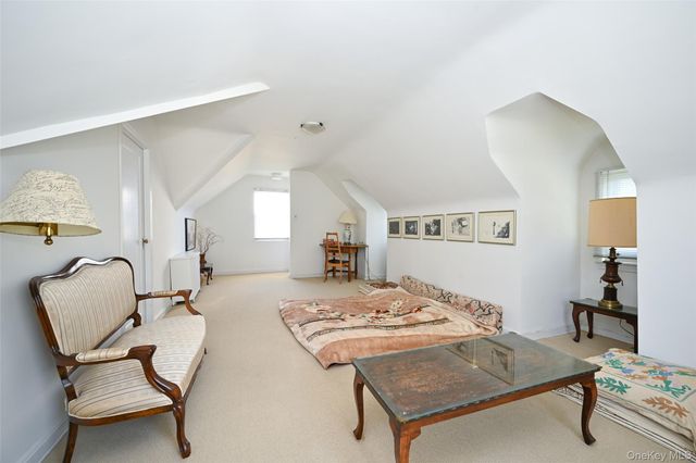 75-64 180th Street, Fresh Meadows, NY 11366