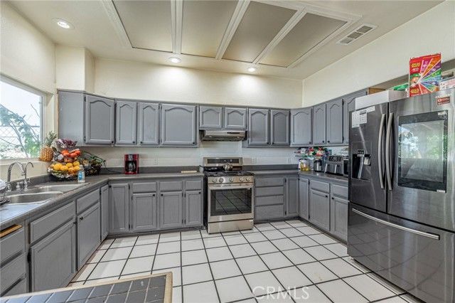38740 25th Street, Palmdale, CA 93550