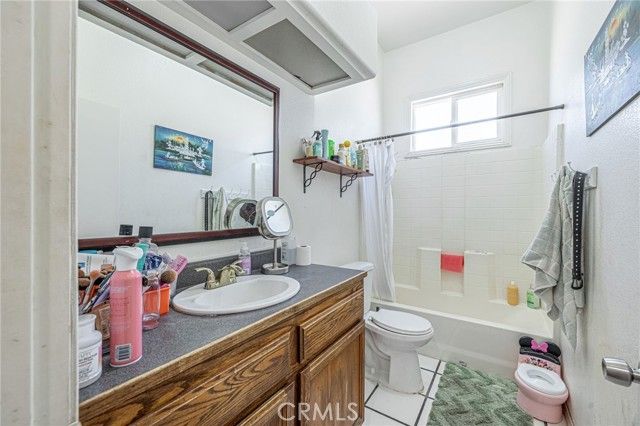 38740 25th Street, Palmdale, CA 93550