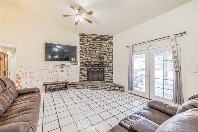 38740 25th Street, Palmdale, CA 93550