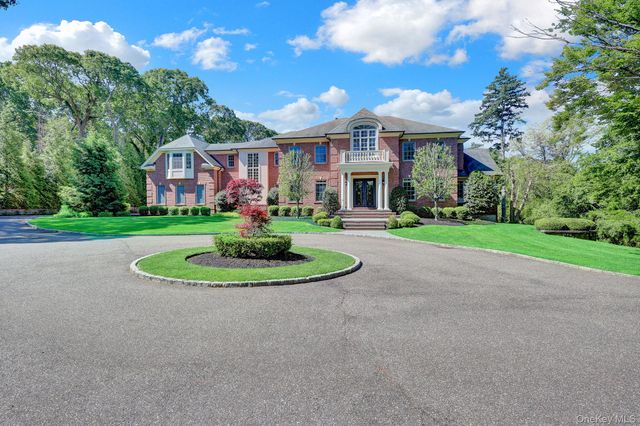 36 Old Field Road, Setauket, NY 11733