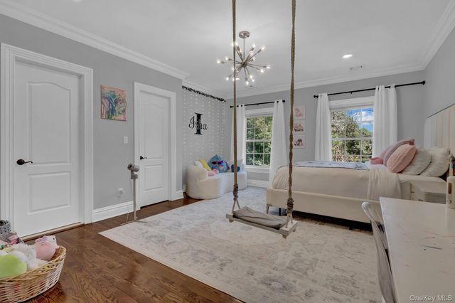 36 Old Field Road, Setauket, NY 11733