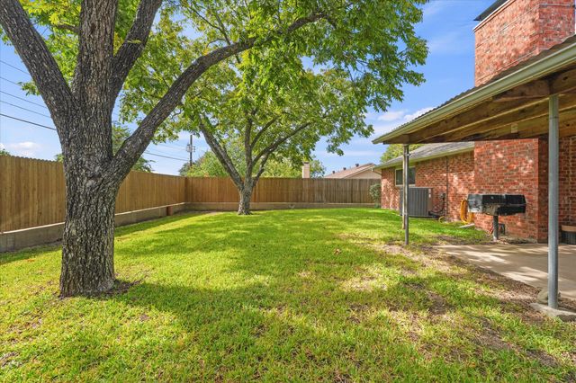 6622 Hunters Ridge Drive, Dallas, TX 75248