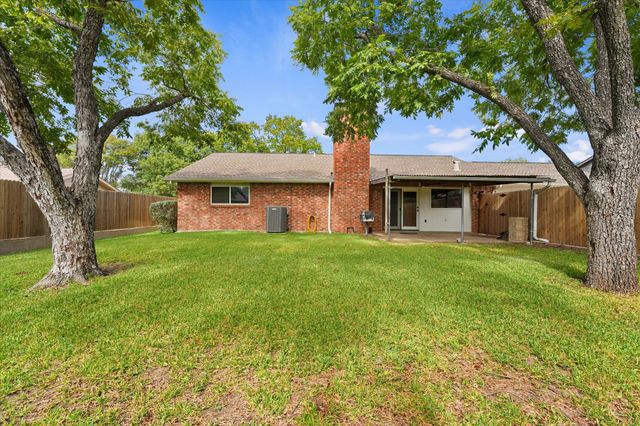 6622 Hunters Ridge Drive, Dallas, TX 75248