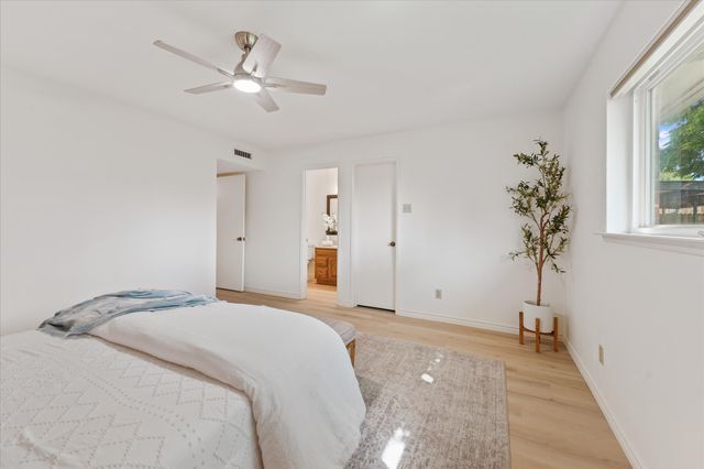 6622 Hunters Ridge Drive, Dallas, TX 75248