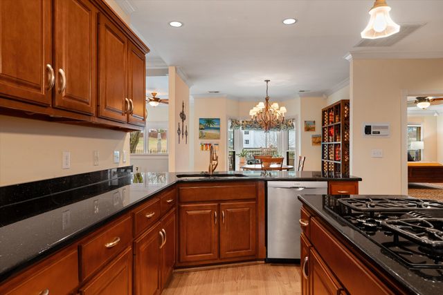 601 Ward Cir, Old Hickory, TN 37138