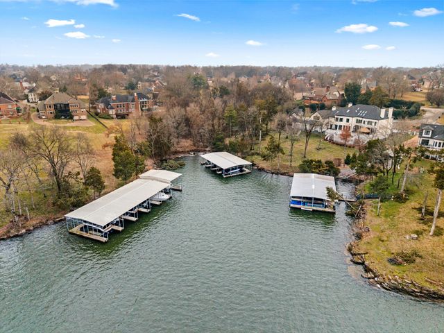 601 Ward Cir, Old Hickory, TN 37138