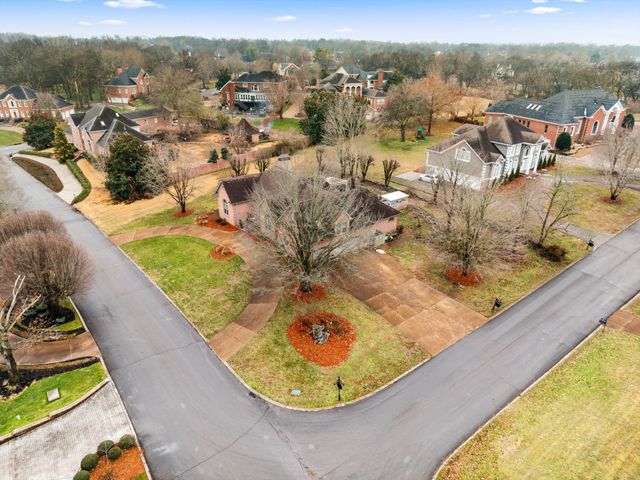 601 Ward Cir, Old Hickory, TN 37138