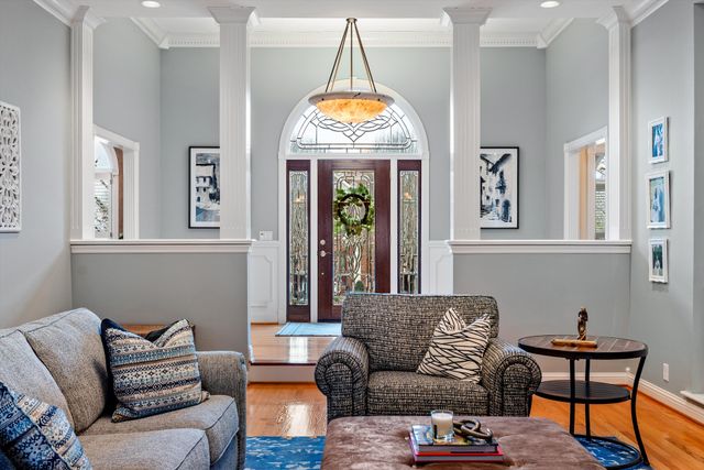 601 Ward Cir, Old Hickory, TN 37138