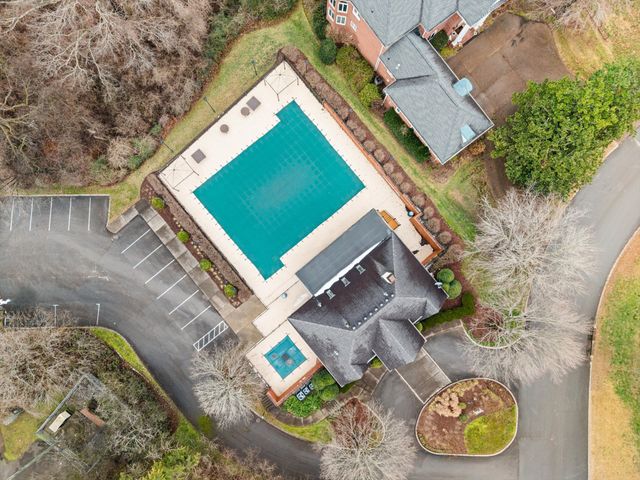 601 Ward Cir, Old Hickory, TN 37138