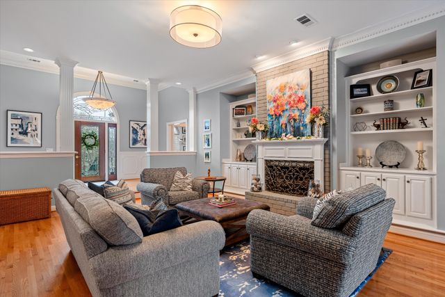 601 Ward Cir, Old Hickory, TN 37138