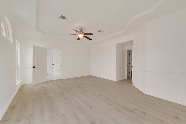 8209 Shoshoni Drive, Arlington, TX 76002