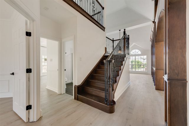 8209 Shoshoni Drive, Arlington, TX 76002