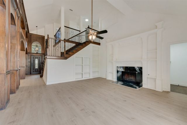 8209 Shoshoni Drive, Arlington, TX 76002