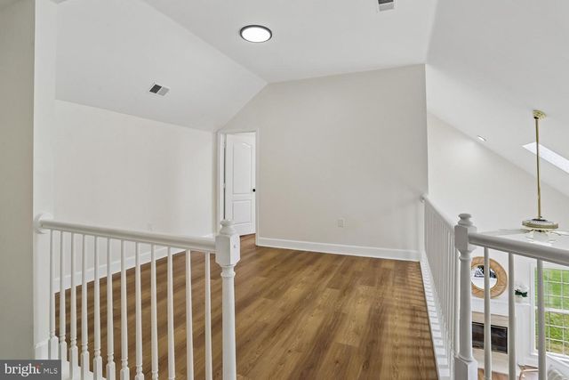 20893 FOWLERS MILL CIR, Ashburn, VA 20147