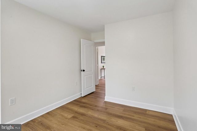 20893 FOWLERS MILL CIR, Ashburn, VA 20147