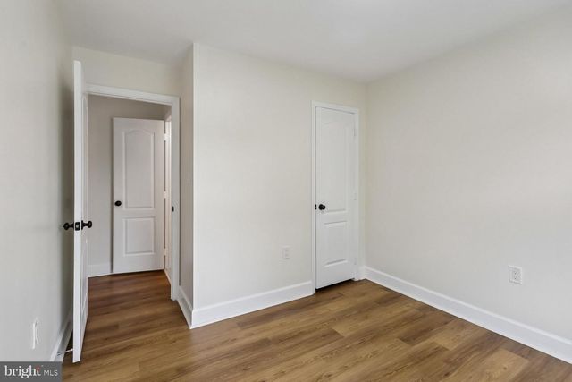 20893 FOWLERS MILL CIR, Ashburn, VA 20147