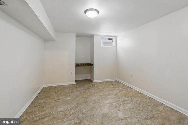 20893 FOWLERS MILL CIR, Ashburn, VA 20147
