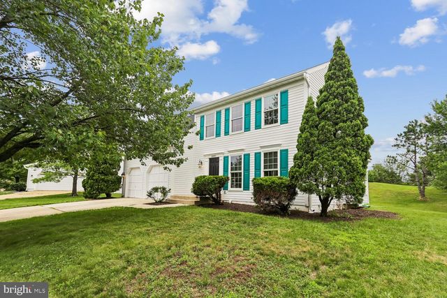 20893 FOWLERS MILL CIR, Ashburn, VA 20147