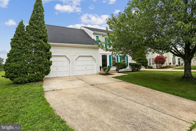20893 FOWLERS MILL CIR, Ashburn, VA 20147