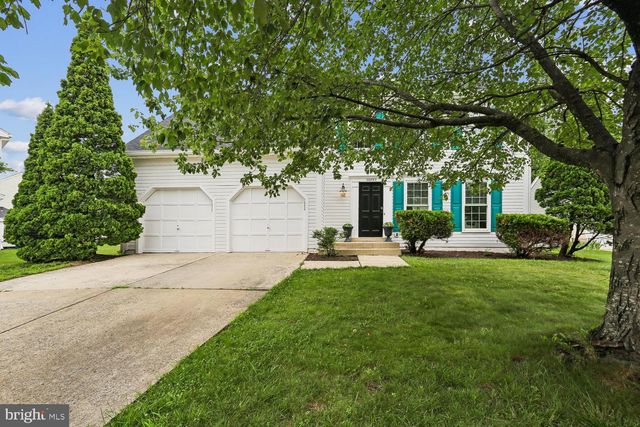 20893 FOWLERS MILL CIR, Ashburn, VA 20147
