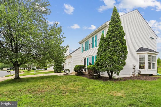 20893 FOWLERS MILL CIR, Ashburn, VA 20147