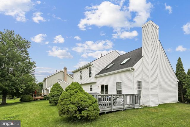 20893 FOWLERS MILL CIR, Ashburn, VA 20147
