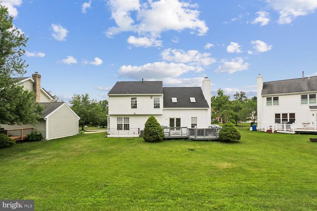 20893 FOWLERS MILL CIR, Ashburn, VA 20147