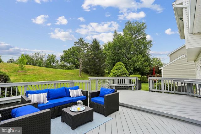 20893 FOWLERS MILL CIR, Ashburn, VA 20147