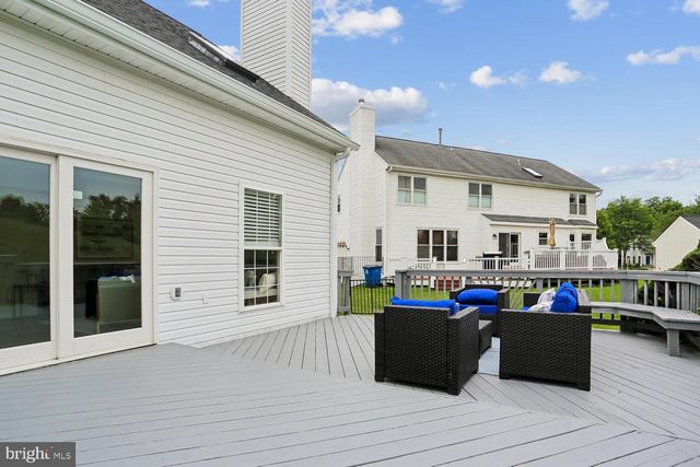20893 FOWLERS MILL CIR, Ashburn, VA 20147