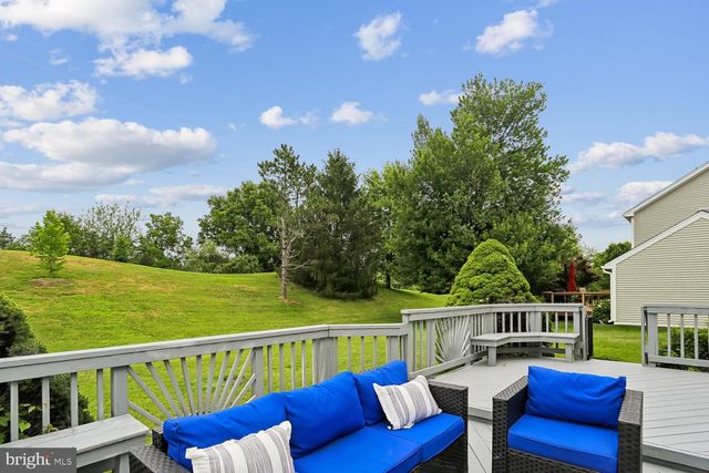 20893 FOWLERS MILL CIR, Ashburn, VA 20147