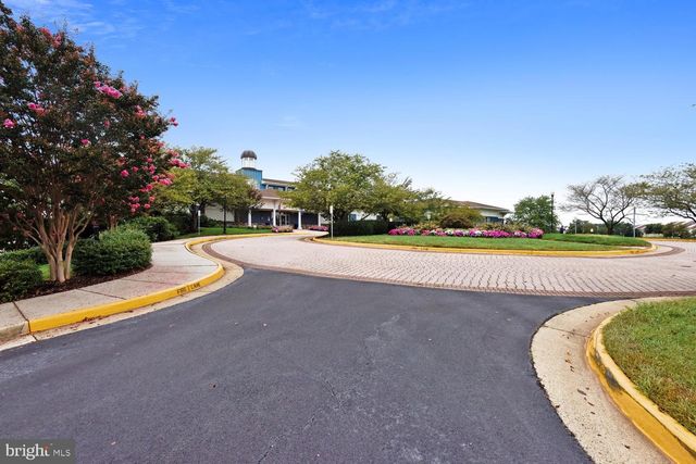 20893 FOWLERS MILL CIR, Ashburn, VA 20147