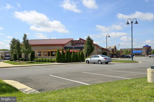 20893 FOWLERS MILL CIR, Ashburn, VA 20147