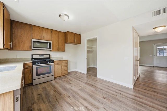 18 Fox Hollow, Irvine, CA 92614