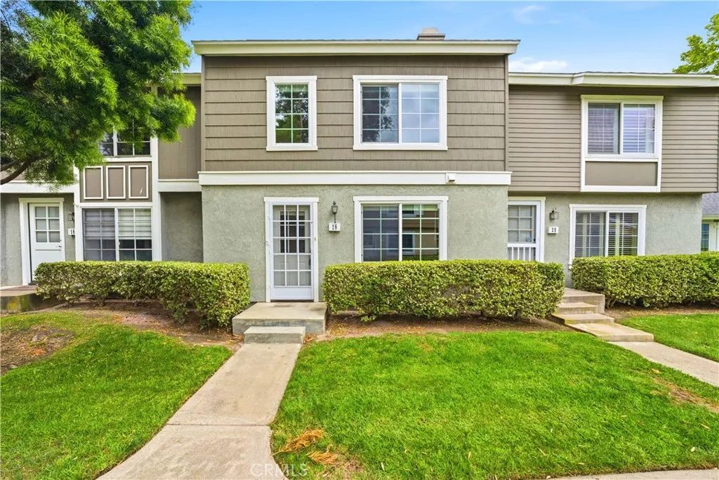 18 Fox Hollow, Irvine, CA 92614